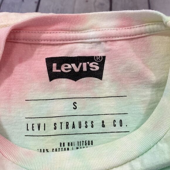 Levi Strauss Tye Dye Tee - Picture 4 of 6